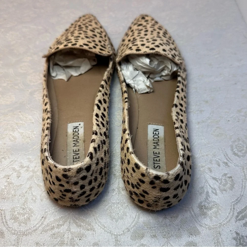 Steve Madden Feather Leopard Print Cow Hair  Black and Tan Womens Loafers Size 7